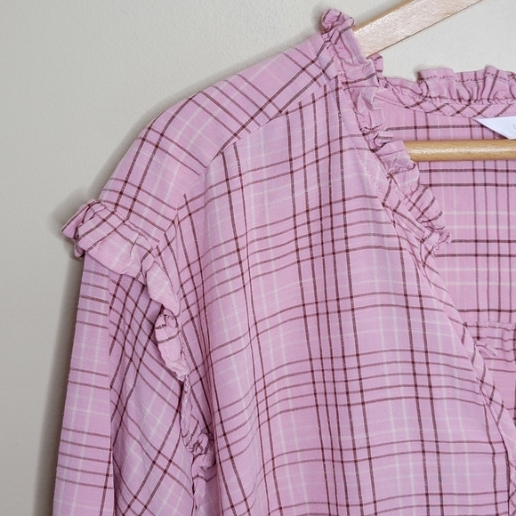 LC Lauren Conrad | Pink Plaid Ruffle Detail Button Down Shirt Size 4X - Picture 3 of 7